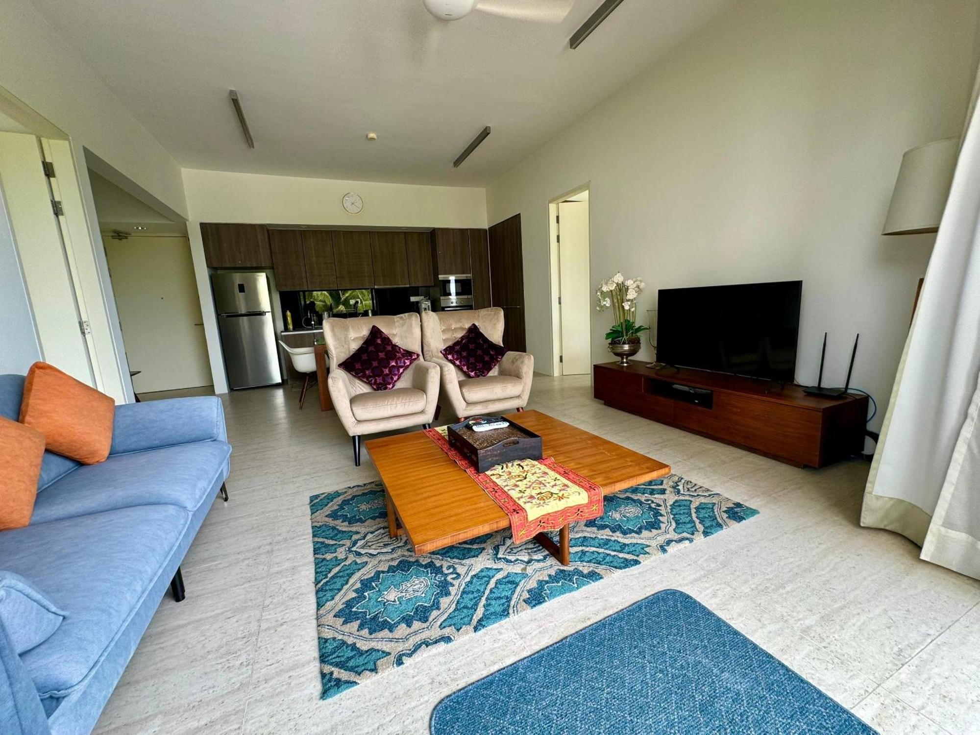 Ferienwohnung By The Sea- Pool And Sea View Batu Feringgi Exterior foto