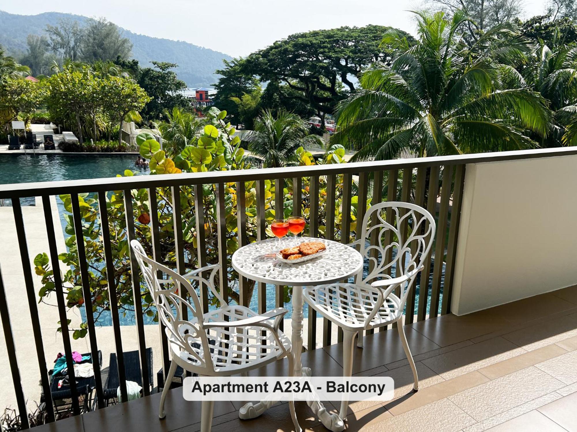 Ferienwohnung By The Sea- Pool And Sea View Batu Feringgi Exterior foto